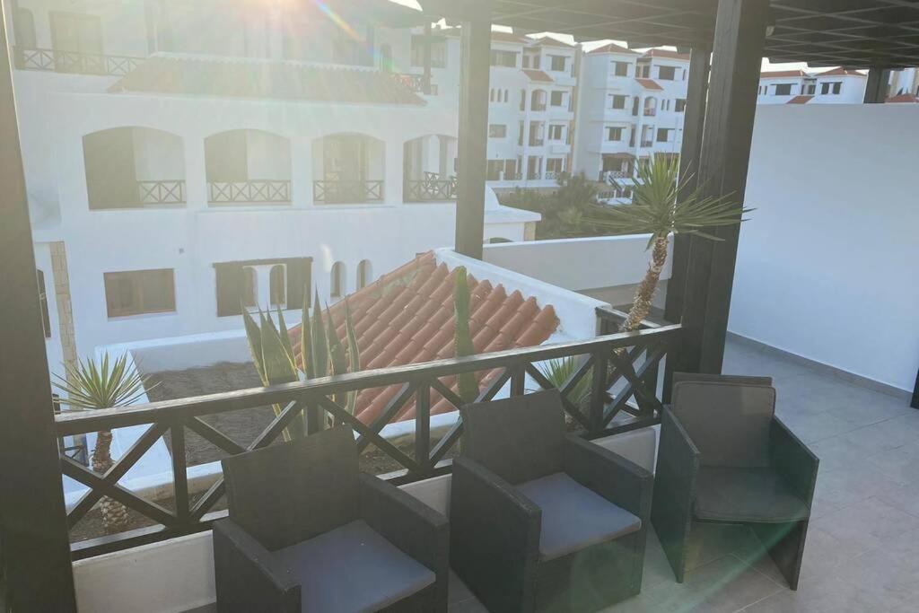 Appartement De 103M2 Dans Complexe Balneaire Lilac'S Garden Cabo Negro Exterior foto